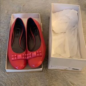 Marc Jacobs coral stud bow flats 36.5